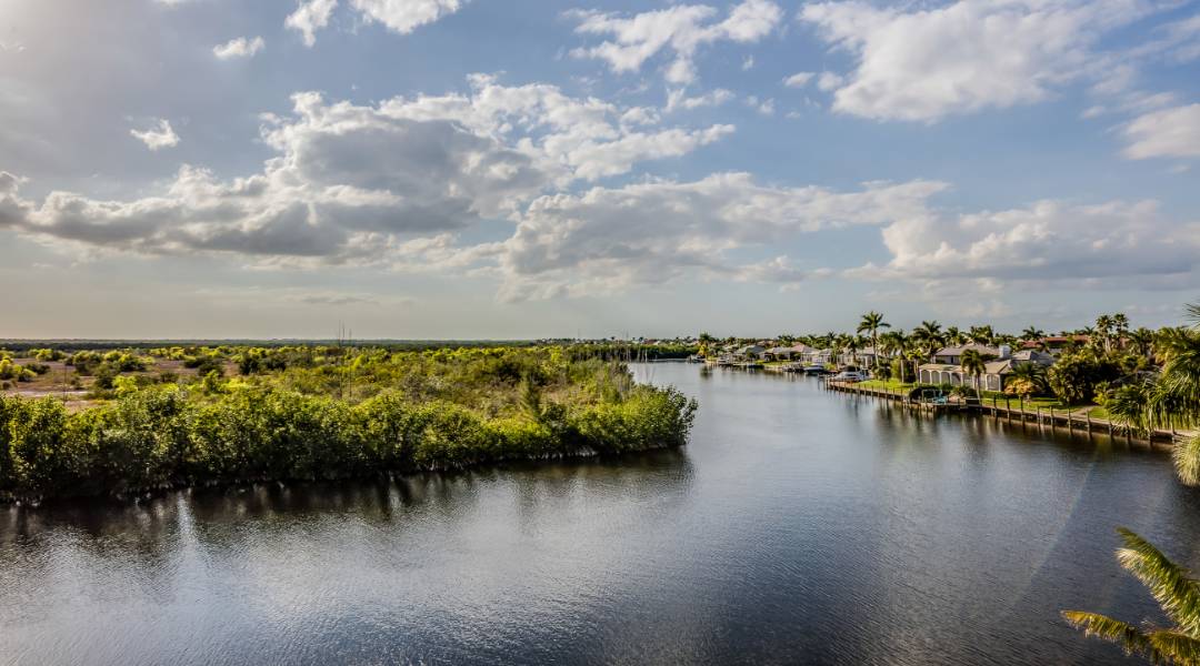 How to Choose the Right Waterfront Home in Southwest Florida